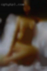 Just missing something in sexy my life.